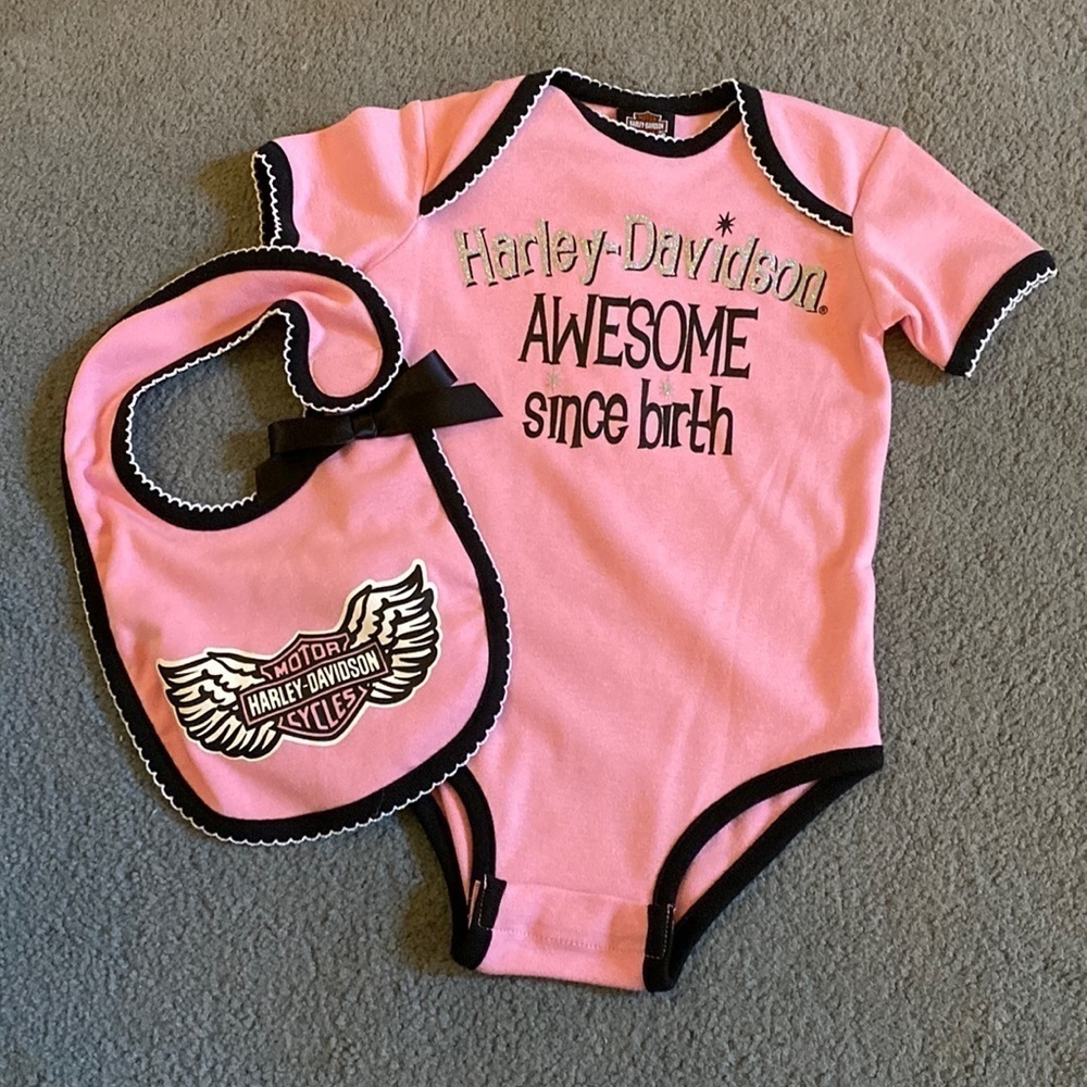 REDUCED Harley Davidson Baby Girl Onesie & Bib Set Sz 18 mos NWOT